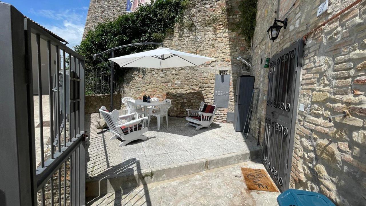 Вилла Casa Di Duccio Монтоне Экстерьер фото